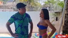 Afspelen Luana aguiar. mijn baan betalen met kont en poesje