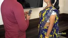 Putar Bhabhi India membuat mekanik toko tv untuk seks dengan suara hindi yang jelas