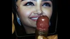 Reproducir Anupama parameswaran cum testimonial