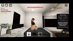 Jouer Roblox salope baise.