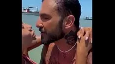 Jouer Wagner santiago de los caballeros regardant des vues chaudes avec sa fille - wagnersantiago de los caballeros.com.br