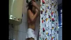Oynat Missy duşta becerdin al aşağı