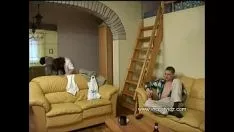 Oynat Anneler neşeli değil ama seks istiyor