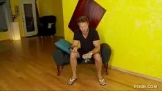Play Encasey cumz