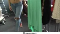 Oynat Sıcak vahşi kız alır profesyonel için sikme 21