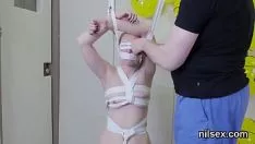 Riproduci Il vero amore salato viene interpretato in una booby bunt hole out per una terapia abbandonata