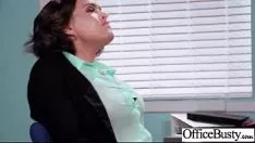 Riproduci Videocassetta di sesso potente con la prole sciatta e tettona Missy vid-22