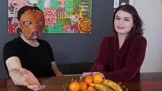 Odtwórz Anastasia rose rozmawia ze swoim panem