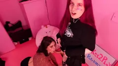 Играть 2 непреодолимых транспортных средств в интенсивном POV Anal & Creampie Action
