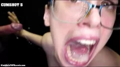 Afspelen Gloryhole cum-in-mond compilatie: grote witte pik en beste pijpbeurt video