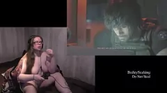 Reproducir Nude Resident Evil 3 Gamer Gamer Girl con tatuaje y piercing