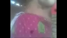 Oynat Beau ciddi bir şekilde becerdin onun girl(deshisex Hint seks) 2